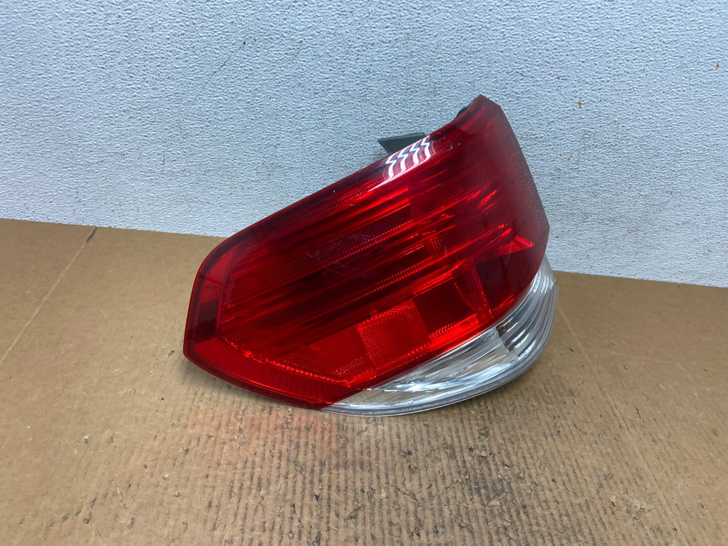 2008 2009 2010 Honda Odyssey Left Driver LH Side Tail Light AE1538 LK2