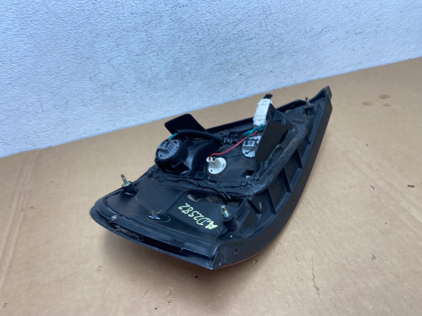 2000 to 2001 Nissan Altima Tail Light Right Passenger Rh Side AD2582 LK5