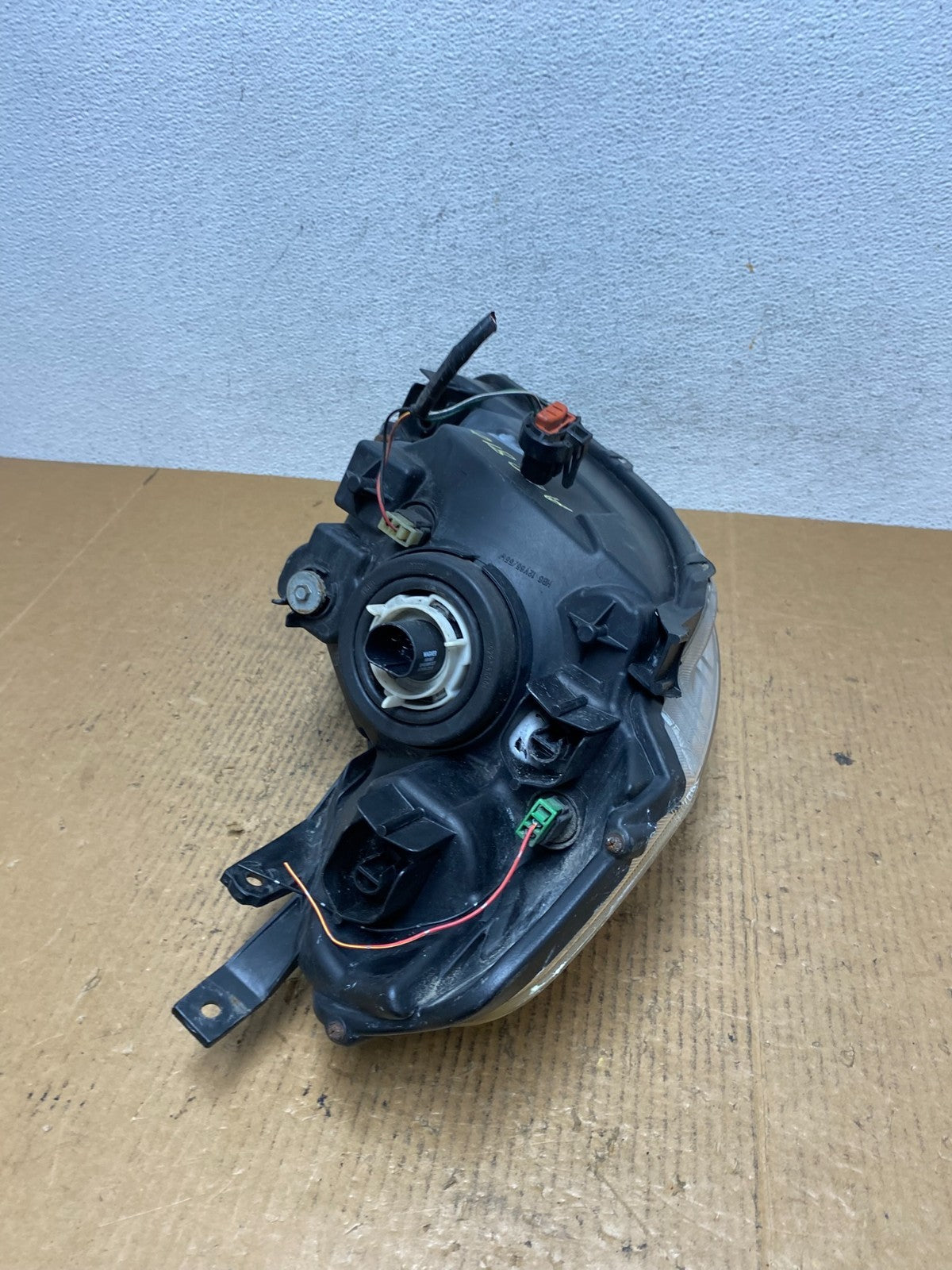 2007-2013 Suzuki SX4 Left Driver LH Side Halogen Headlight AE2810 DW10