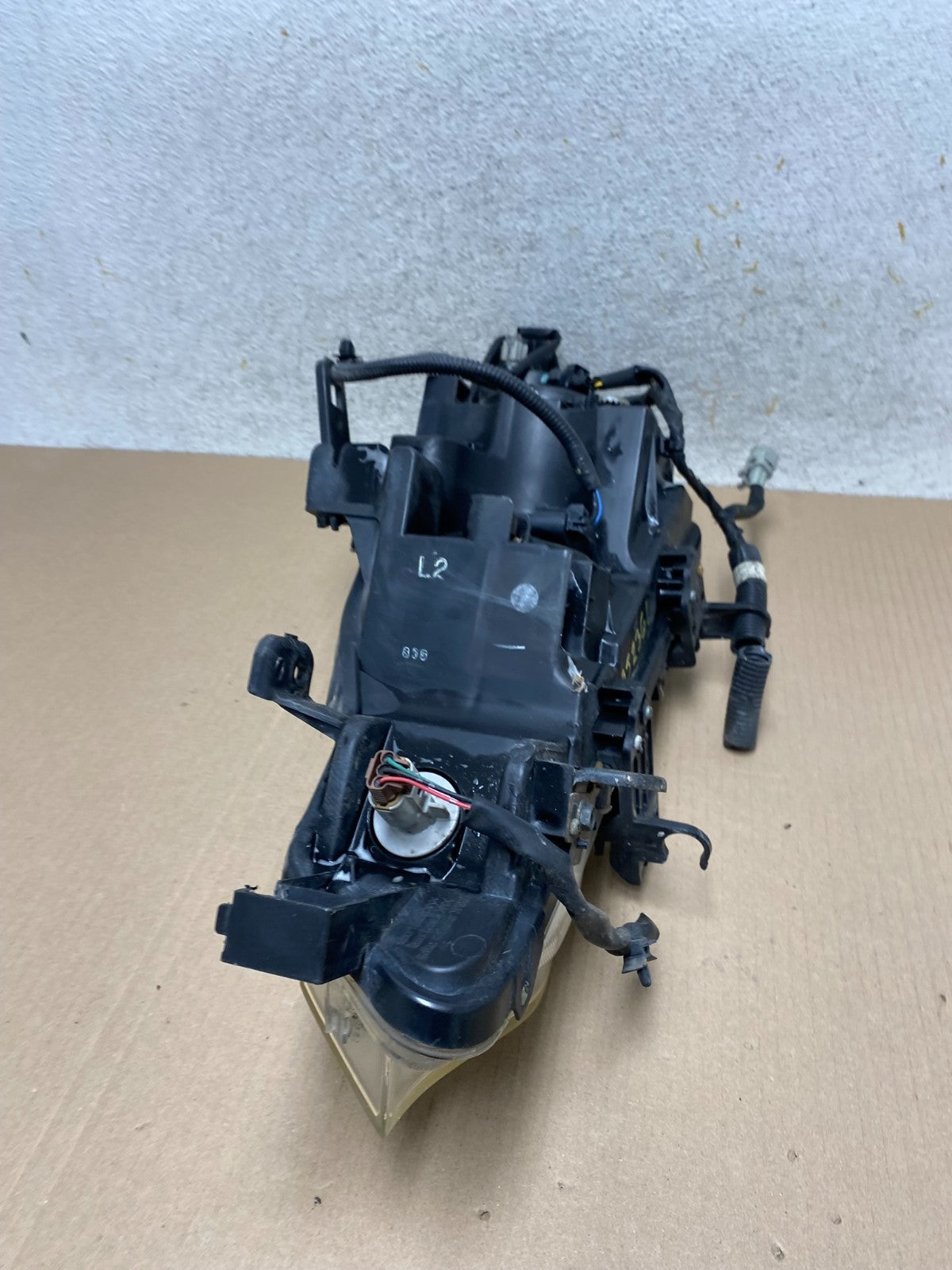 2011 to 2014 Nissan Murano Headlight Right Passenger Rh Halogen AJ2361 DW10