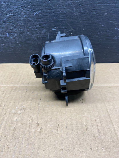 2014-2017 Ford Fusion Focus Signal Fog Light AD4856 DG2