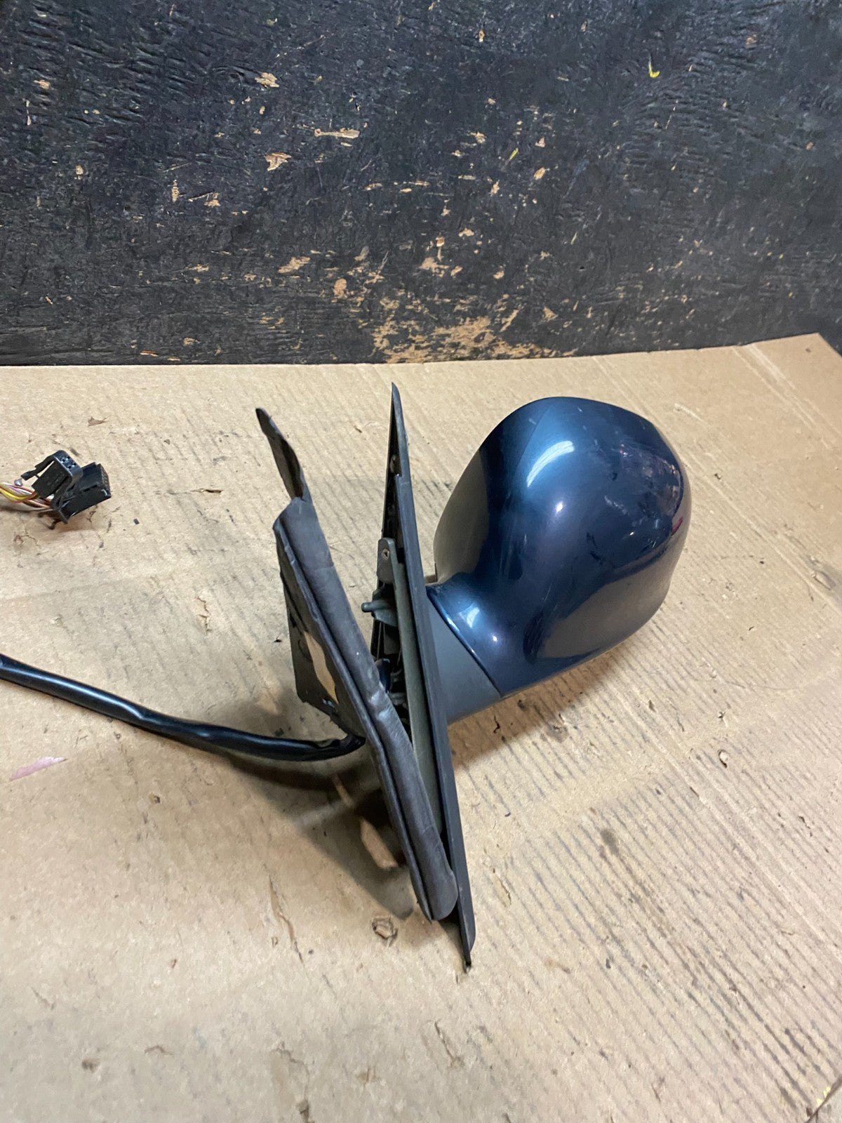 2006-2010 Volkswagen Passat Left Driver Turn Sgn View Door Mirror OEM X9651 DG2