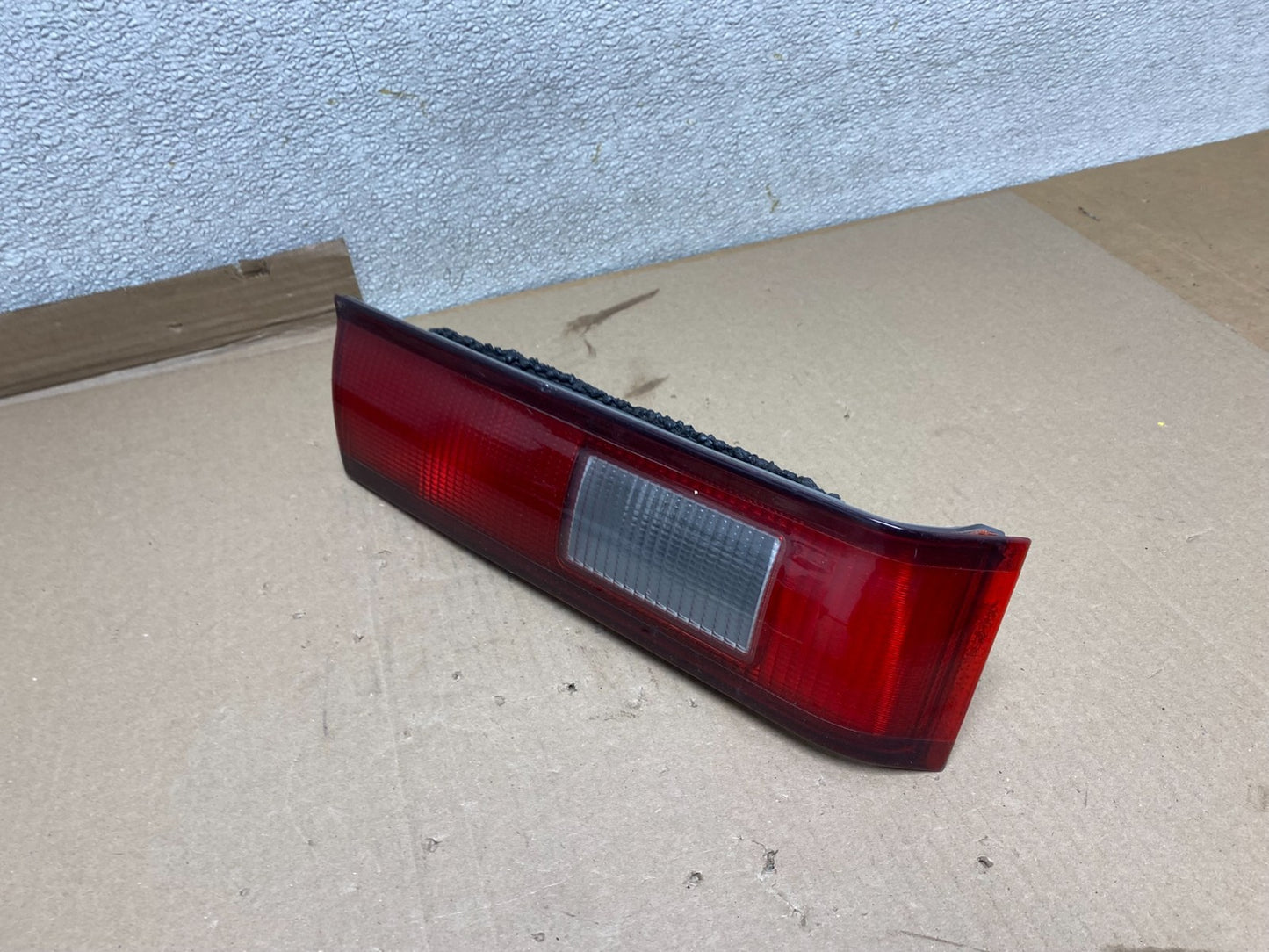 1997 1998 1999 Toyota Camry Tail Light Inner Left Driver LH Inner Oem U0930 DW1