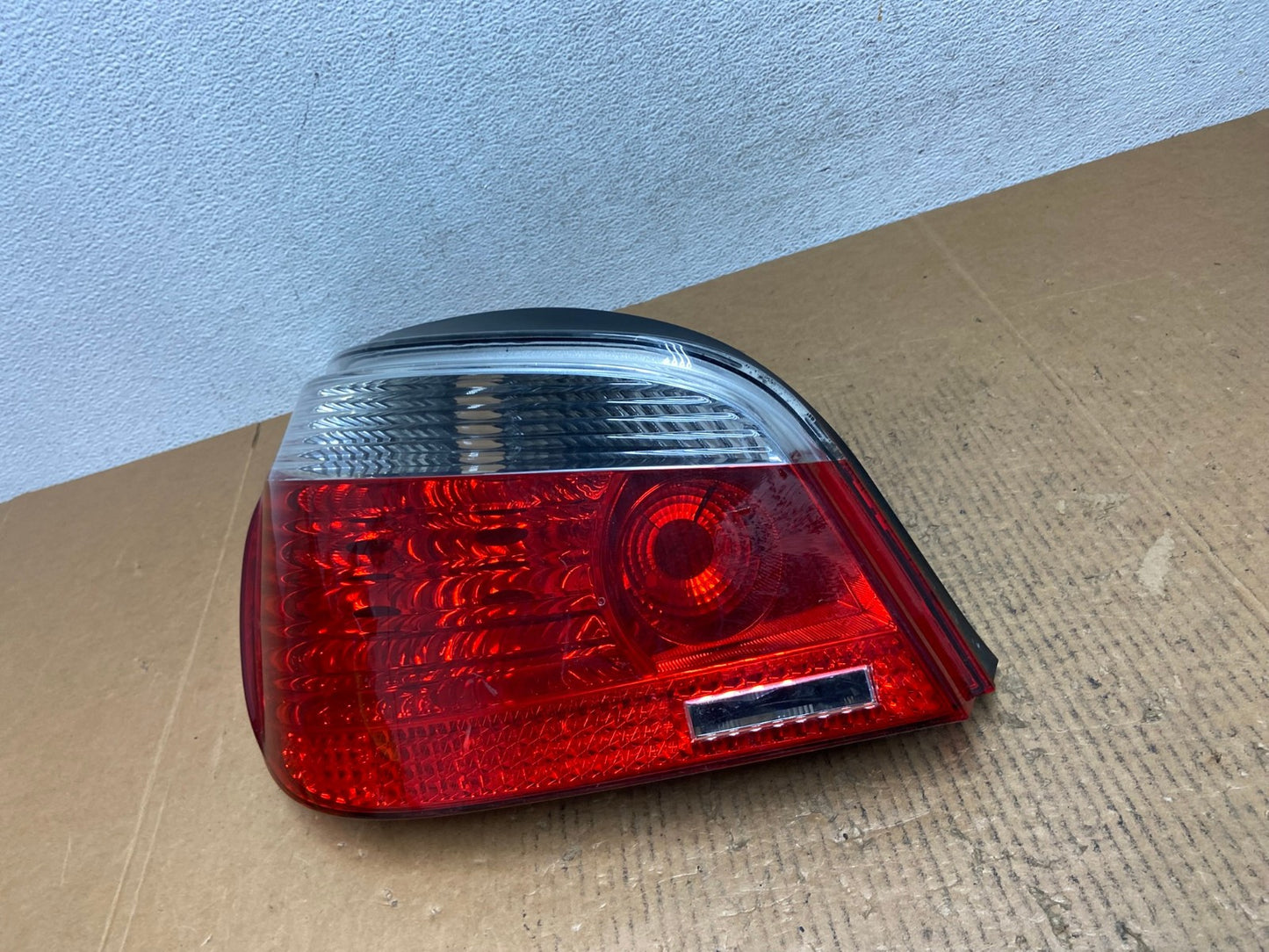 2004 - 2007 BMW 5 Series E60 Left Driver LH Side Tail Light AE1535 LK1