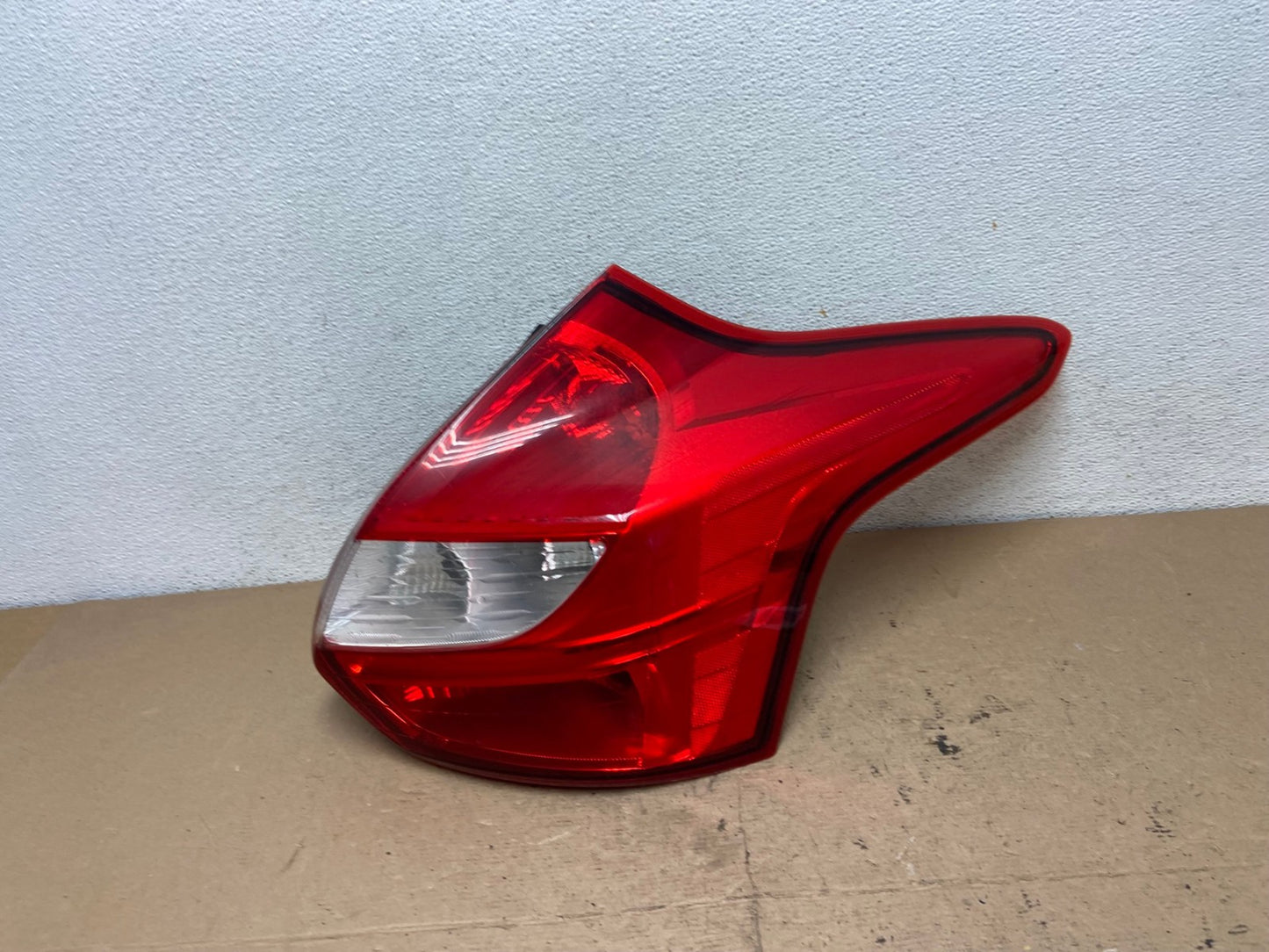 2012-2014 Ford Focus Hatchback Right Passenger Side Rh Tail LIght AF5080 LK0