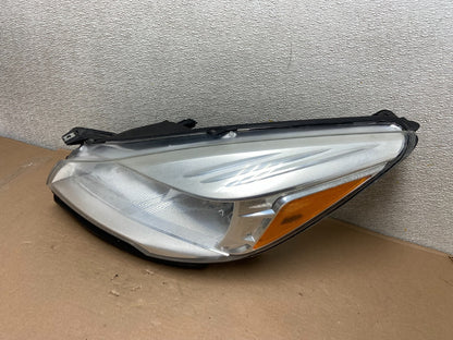 2013 - 2016 Ford Escape Headlight Left Driver Lh Side Halogen AA9878 DW2
