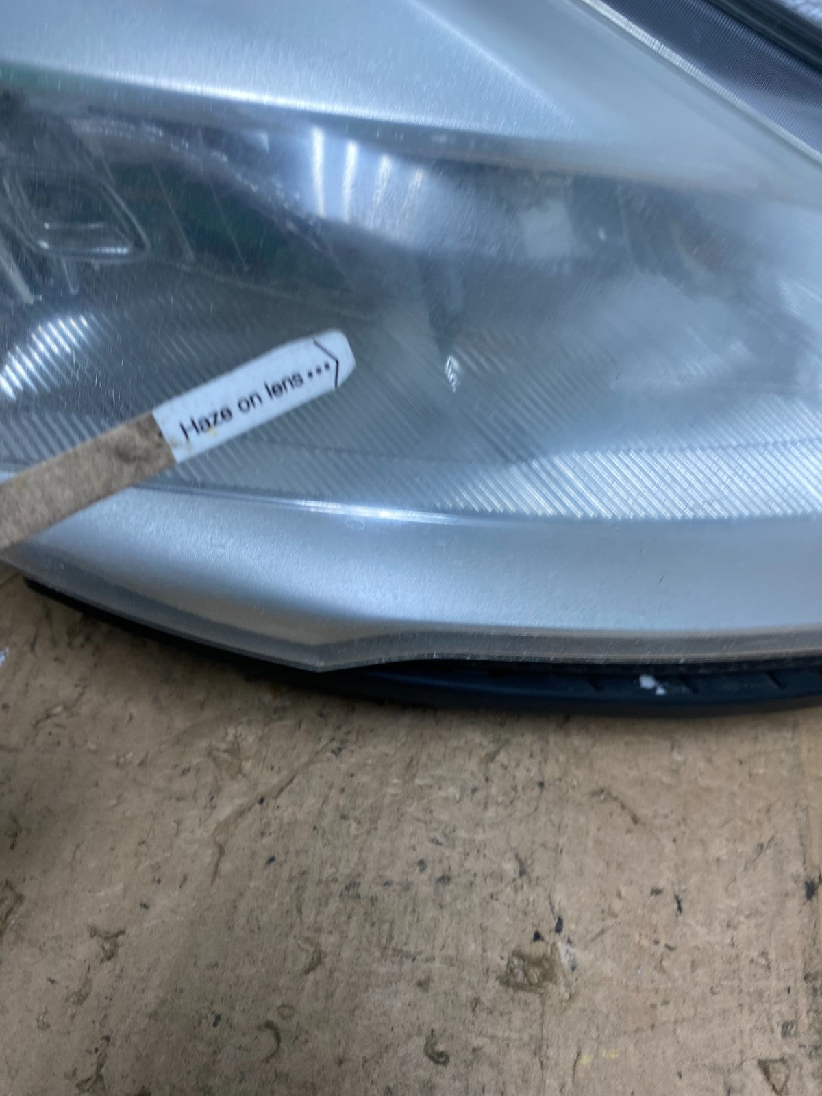 2013 - 2016 Ford Escape Headlight Right Passenger RH Side Halogen AD0547 DW5