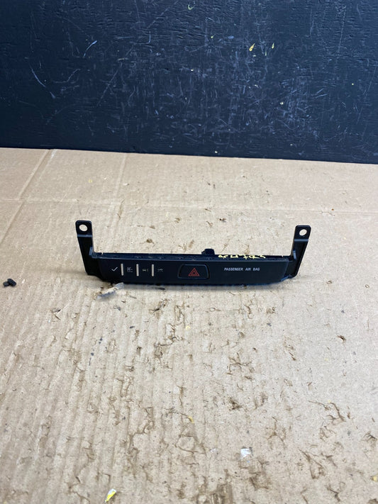 2013 - 2017 Buick Enclave Center Dash Hazard Waring Multi Switch ac4783 DG0
