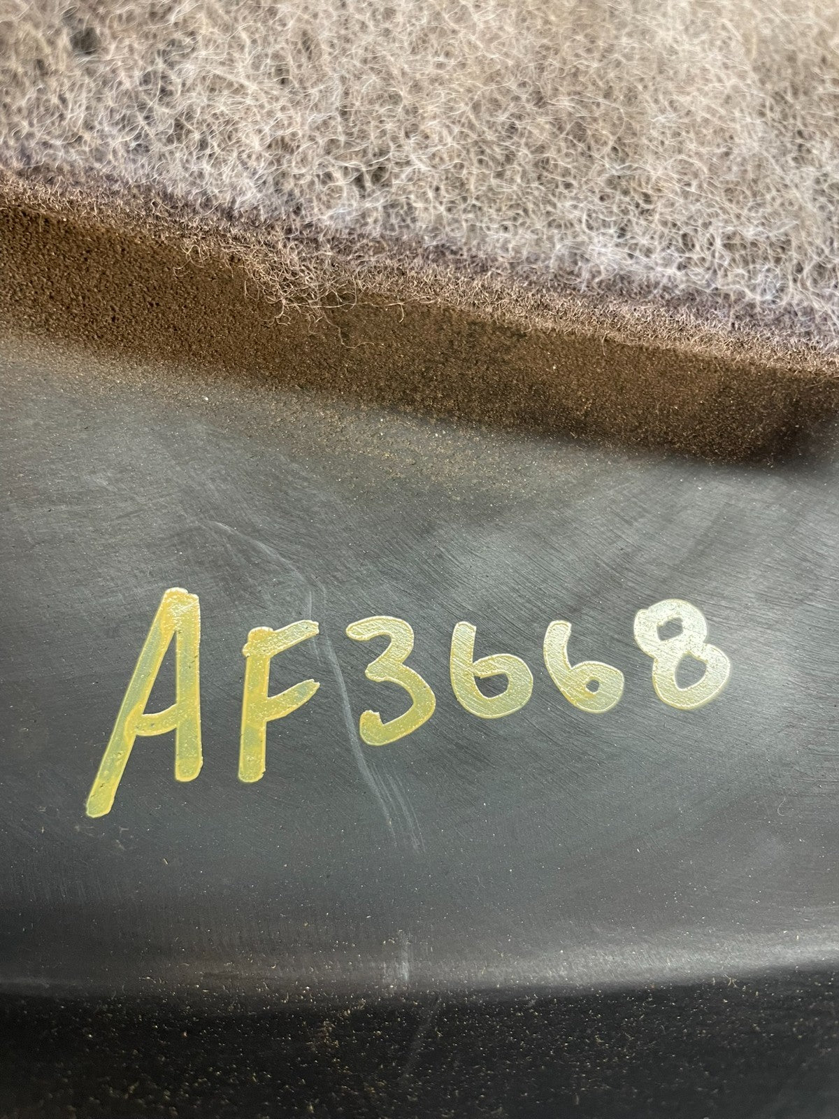 2007 to 2014 Subaru Tribeca 3.0L Factory Engine Cover 14025AA24A AF3668 DG6