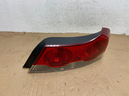 2006 to 2010 Volvo C70 Convertible Right Passenger Side Tail Light AE9294 DG2