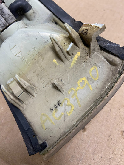 1992 to 1994 Acura Vigor Left Driver LH Side Turn Signal AC3790 DG6
