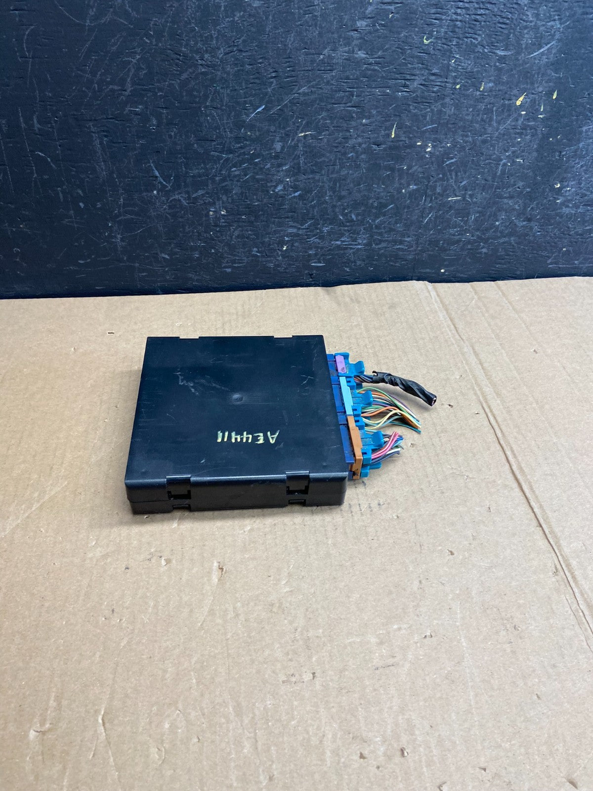 2002 Chevrolet Avalanche Silverado Body Control BCM Module ae4411 DG1