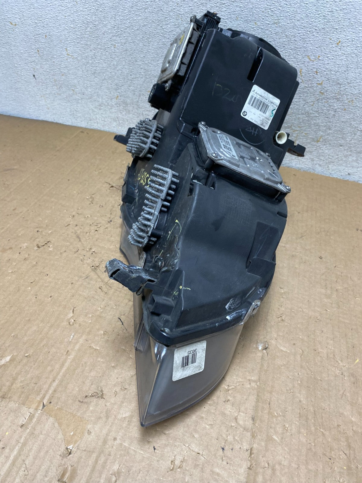 2011 to 2013 BMW X5 Left Driver LH Side Headlight Xenon HID AI9255 LK8