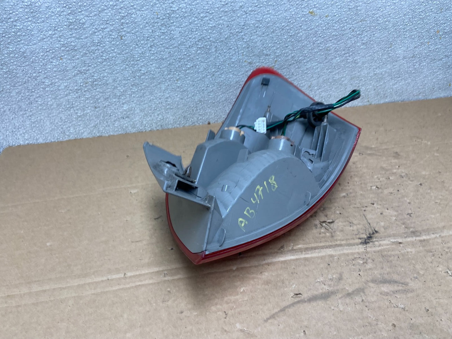 2008 to 2015 Nissan Rogue Left Driver Lh Side Tail Light OEM AB4718 LK5