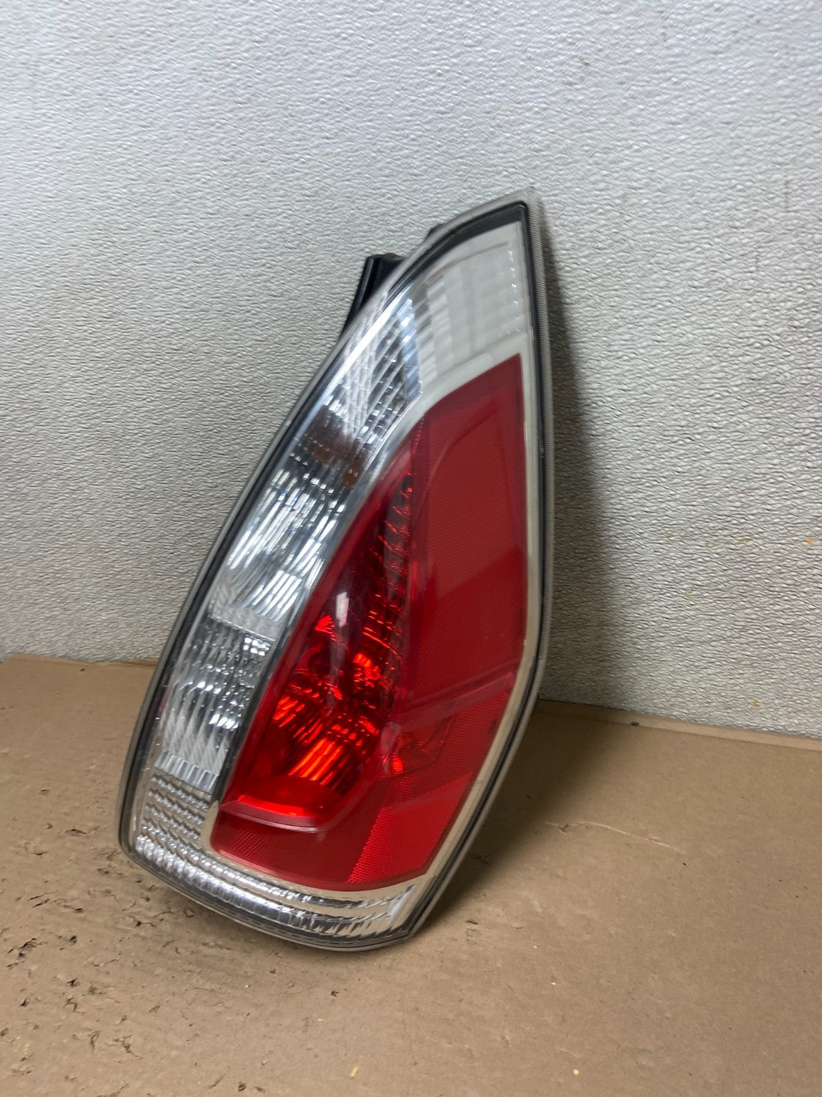 2008 2009 2010 Mazda 5 Right Passenger RH Side Tail Light OEM AB0271 LK1