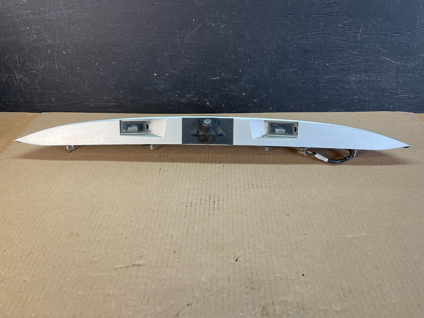 2013 to 2016 Ford Escape Rear Trunk Molding with Camera ae3422 DG5