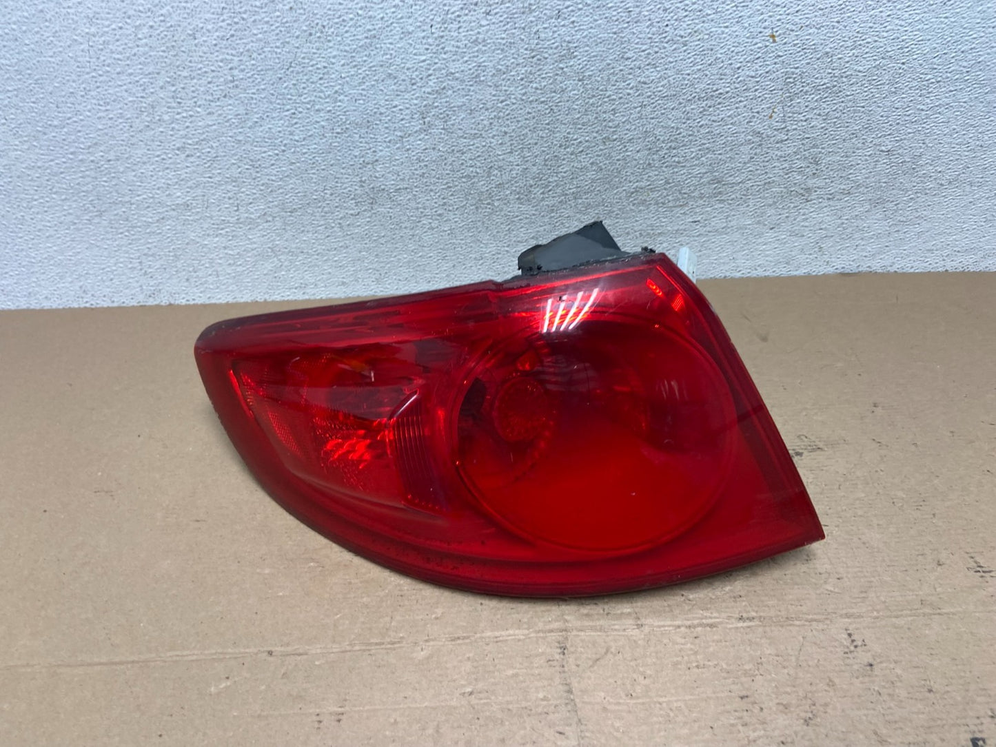 2007 - 2009 Hyundai Santa Fe Left Driver LH Side Tail Light AF4677 DW0
