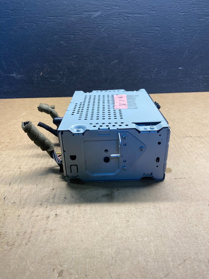 2013 - 2016 Ford C-Max Single CD Player Media AM FM Radio Receiver AC6923 DG2