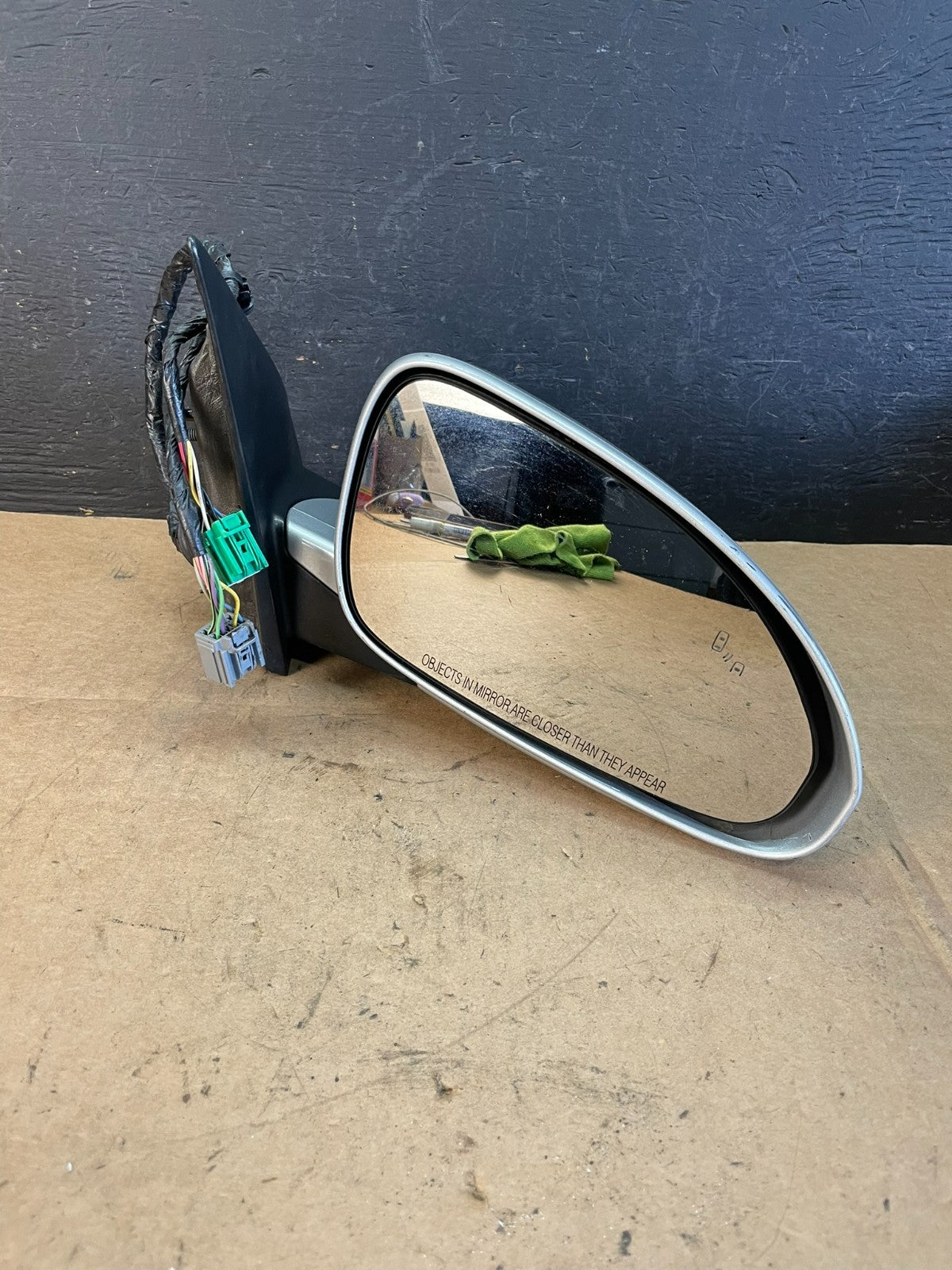 2013 to 2017 Buick Enclave Right Passenger Blind Spot View Door Mirror ae1070 DG2