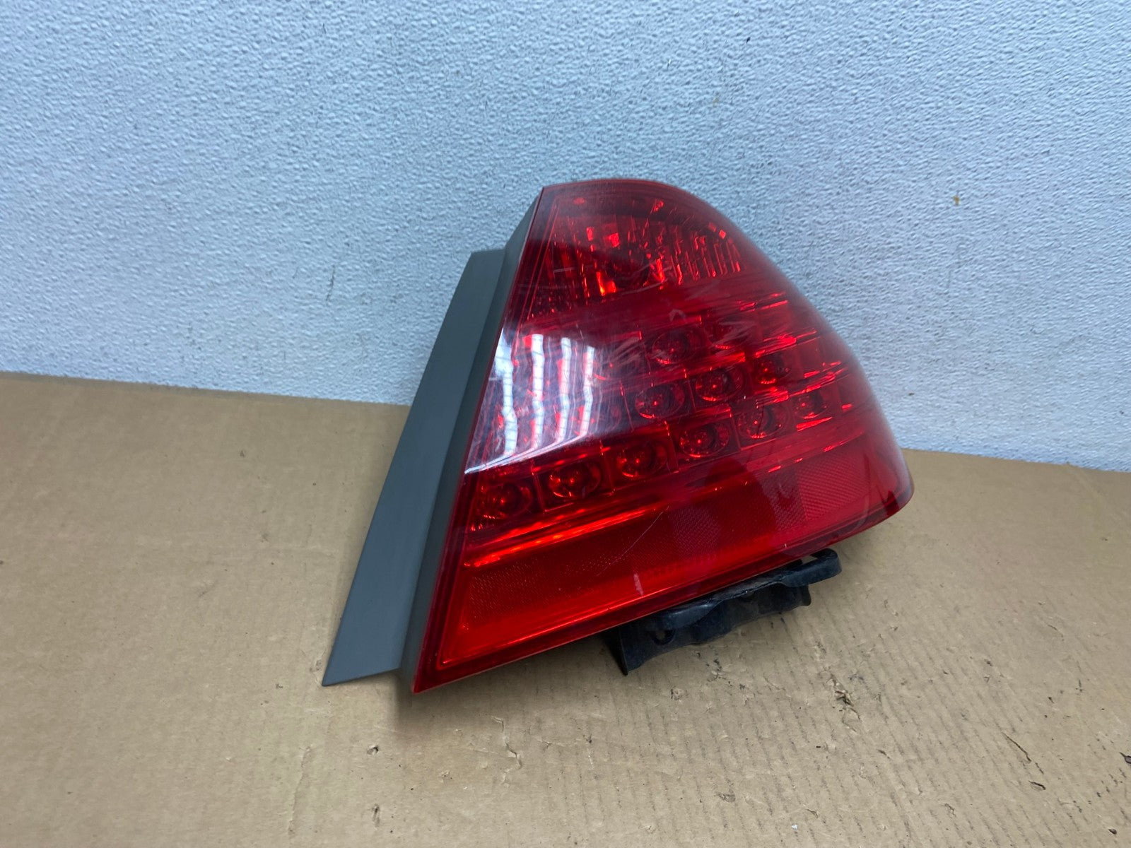 2006 - 2007 Honda Accord Right Passenger Side Tail light AD0925 LK2