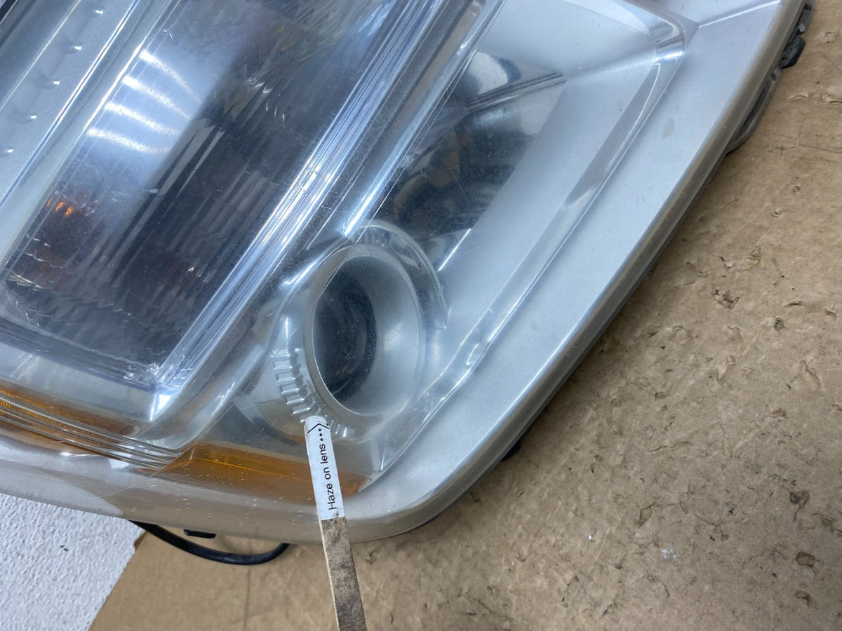 2010 to 2015 GMC Terrain Halogen Passenger Right Rh Side Headlight AG1117 DW5