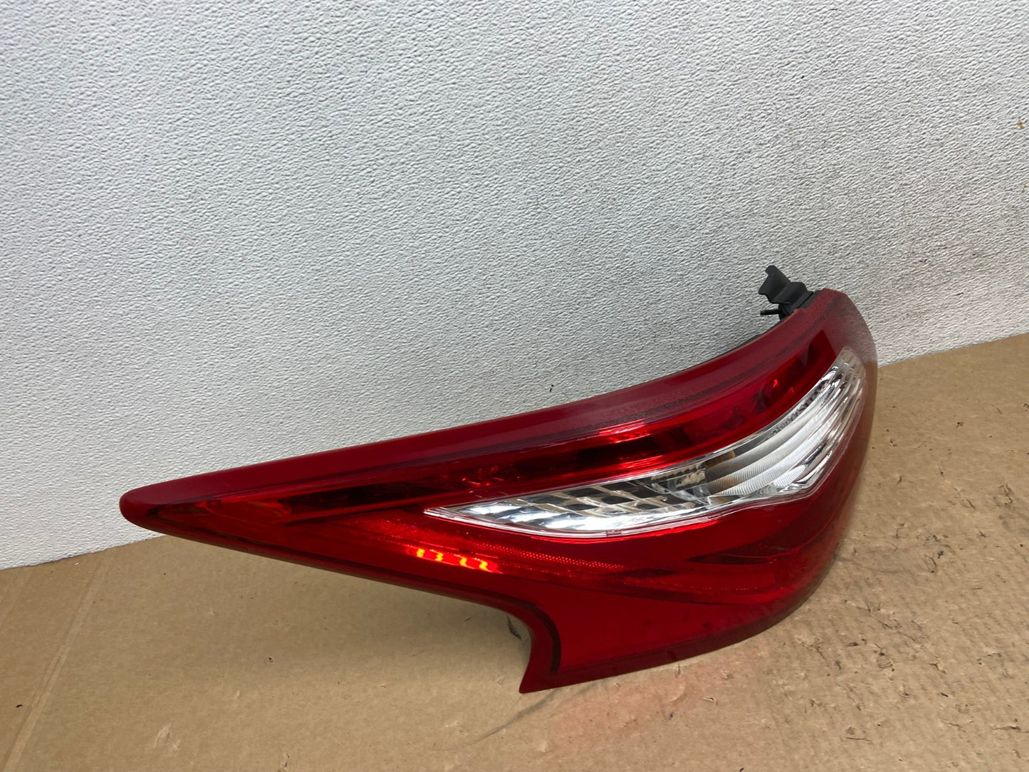 2016 2017 2018 Nissan Altima Left Driver LH Side Tail Light AG1072 LK2