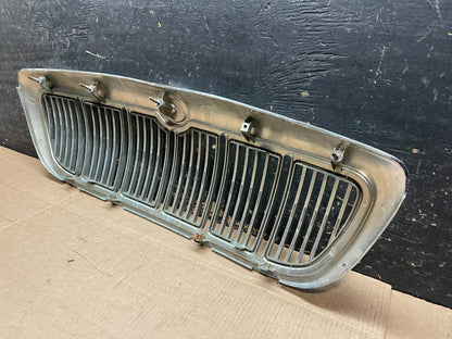 1998 to 2002 Mercury Grand Marquis Front Upper Grill Grille OEM  Y9445 DG6