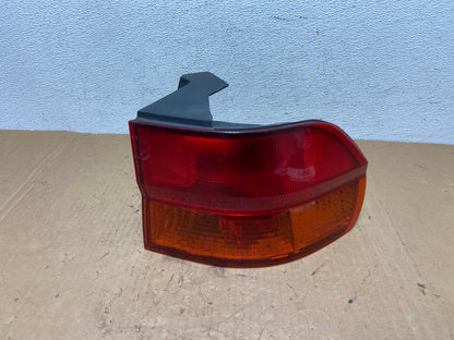 1999 2000 2001 Honda Odyssey Right Passenger Side Tail Light AD3211 LK0