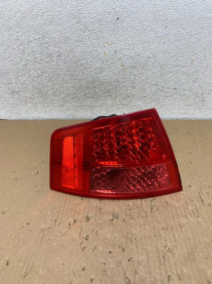 2004 to 2007 Audi A8 Sedan Left Driver LH LED Tail Light ah2778 DG0
