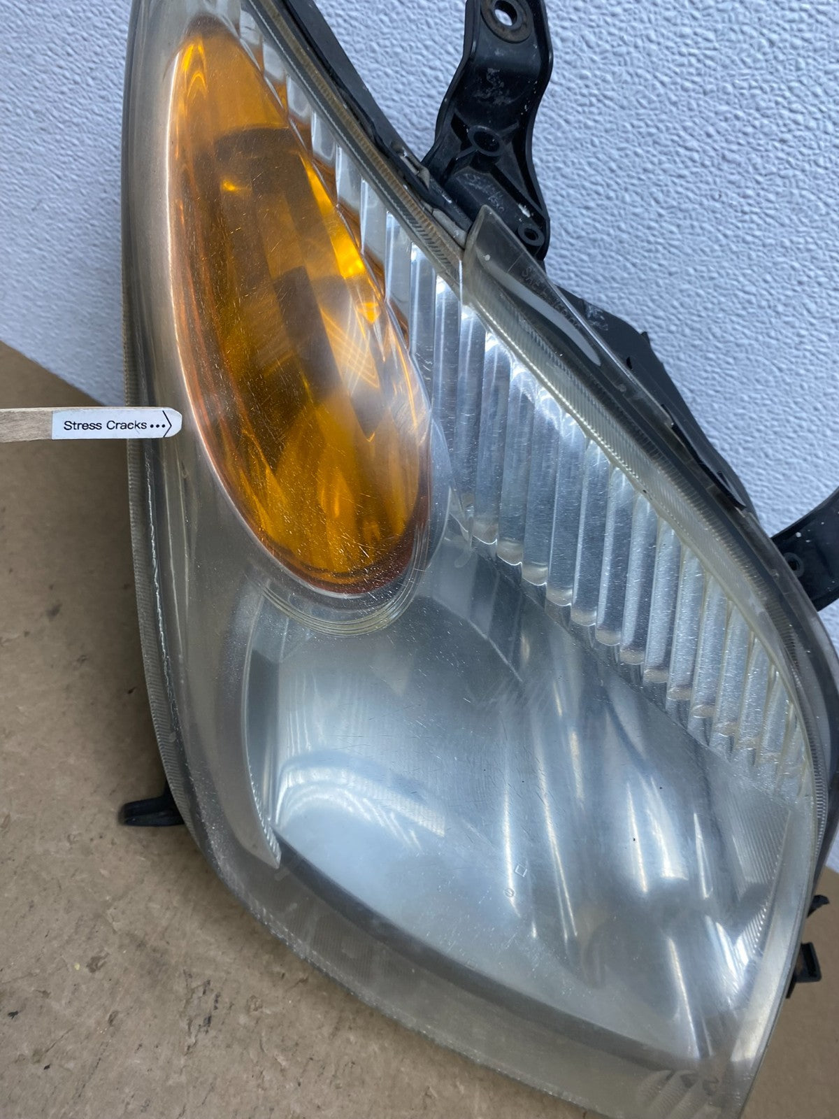 2004 2005 Scion Xa Right Passenger RH Side Halogen Headlight Oem AC1302 DW4