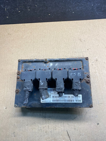 2006 Chrysler Town Country Caravan 3.3L Engine Control ECU p05094658ad AG7029 DG0