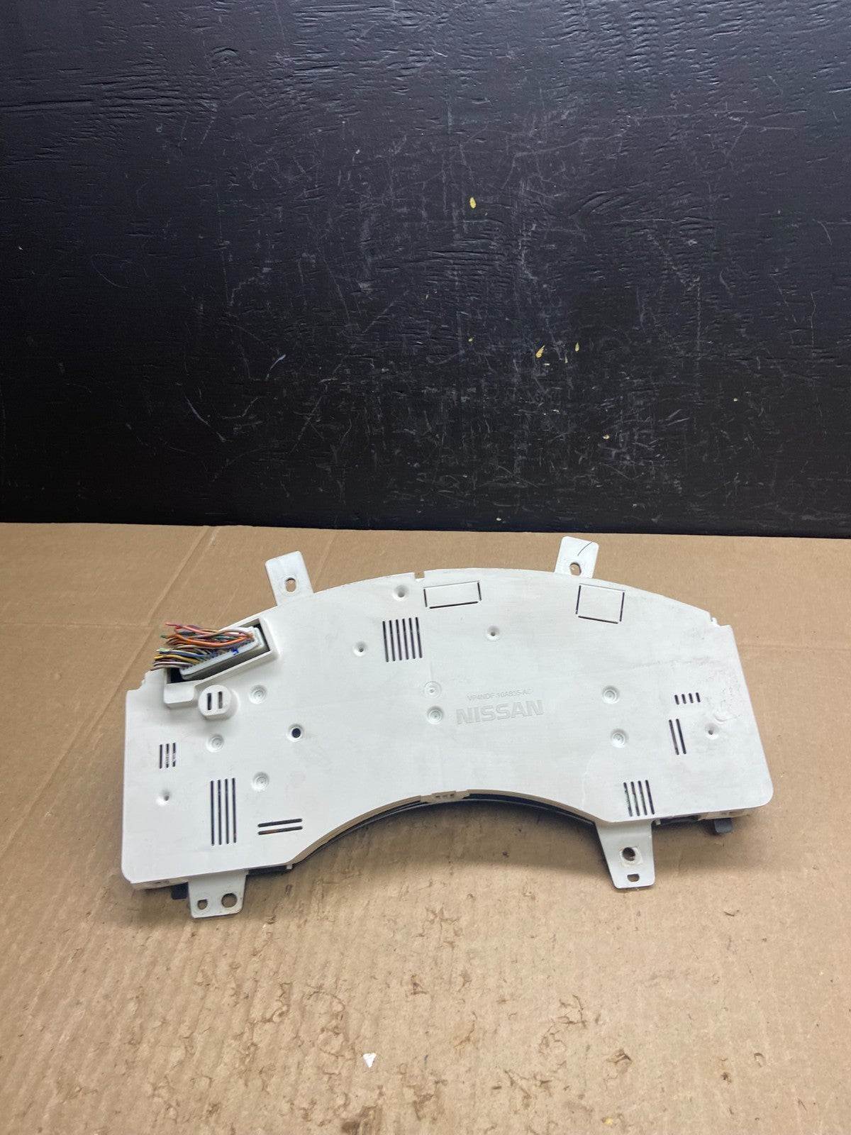 2005 to 2007 Nissan Titan Armada Speedometer Cluster Gauge Bezel AB9761 DG4