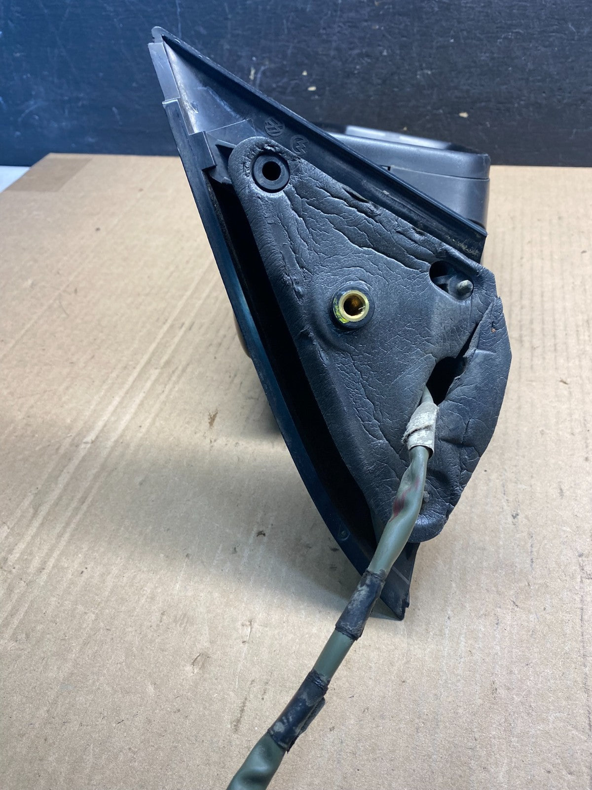 2011-2016 Volkswagen Jetta Sedan Right Passenger Side View Door Mirror AE6316 DW4