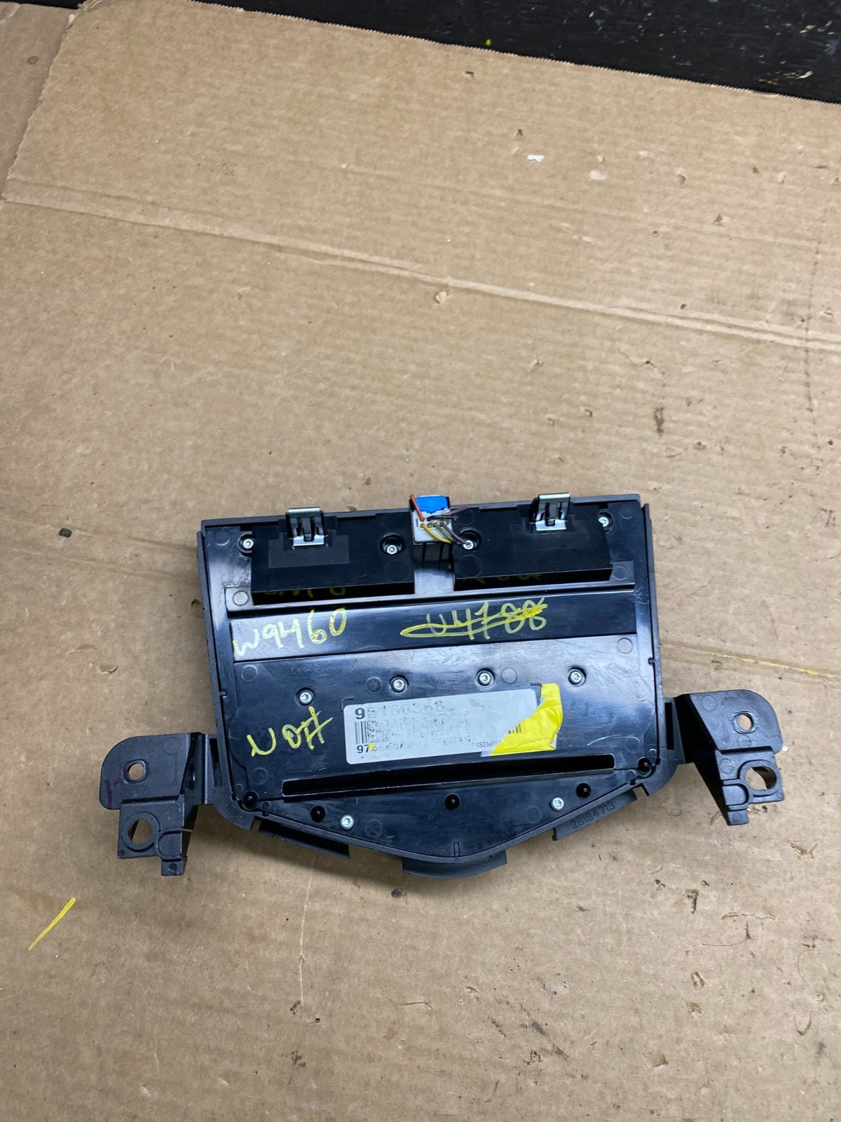 2011-2016 Chevrolet Cruze Radio XM CD MP3 Player Control Panel 94563269 W9460 PS4