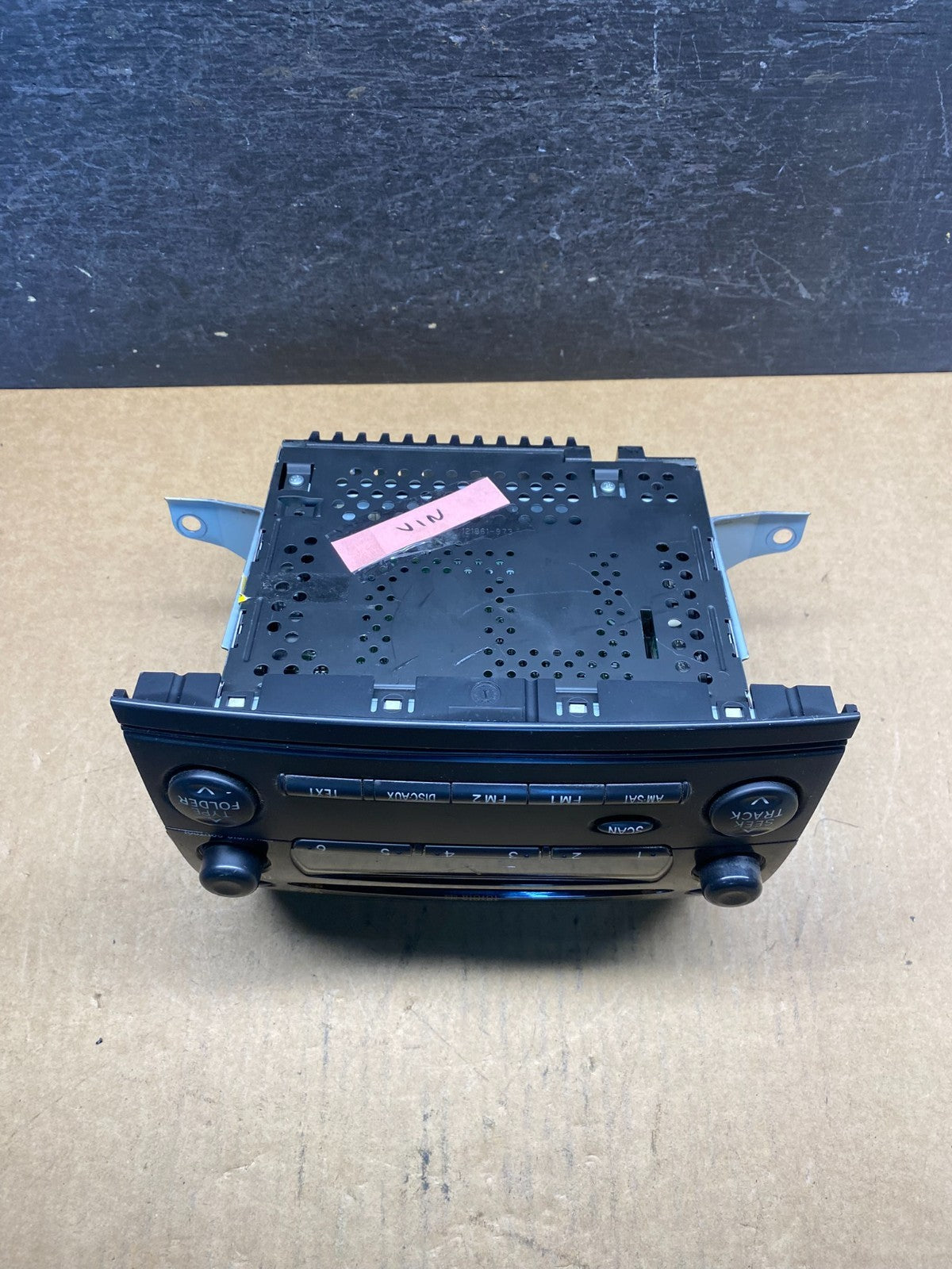 2006 to 2008 Toyota Sienna AM FM CD WMA Mp3 Radio Receiver AH5042 DG5