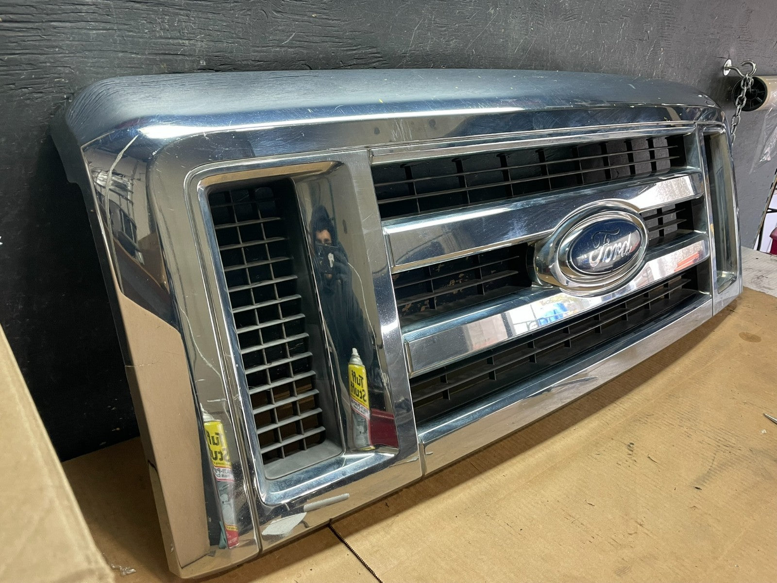 2008 to 2014 Ford Econoline E150 E250 Front Upper Chrome Grill Grille aa9104 DG2