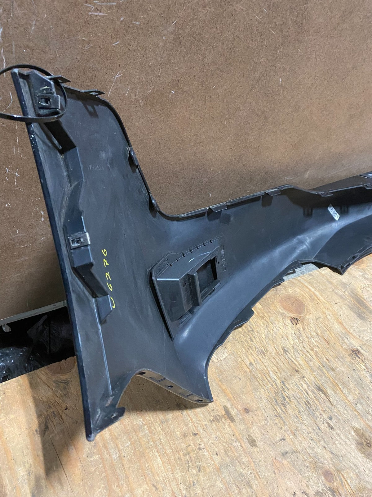 2016 to 2019 Chevrolet Volt Rear Bumper Bumper Upper Cover 23371790 PS U6276 PS7