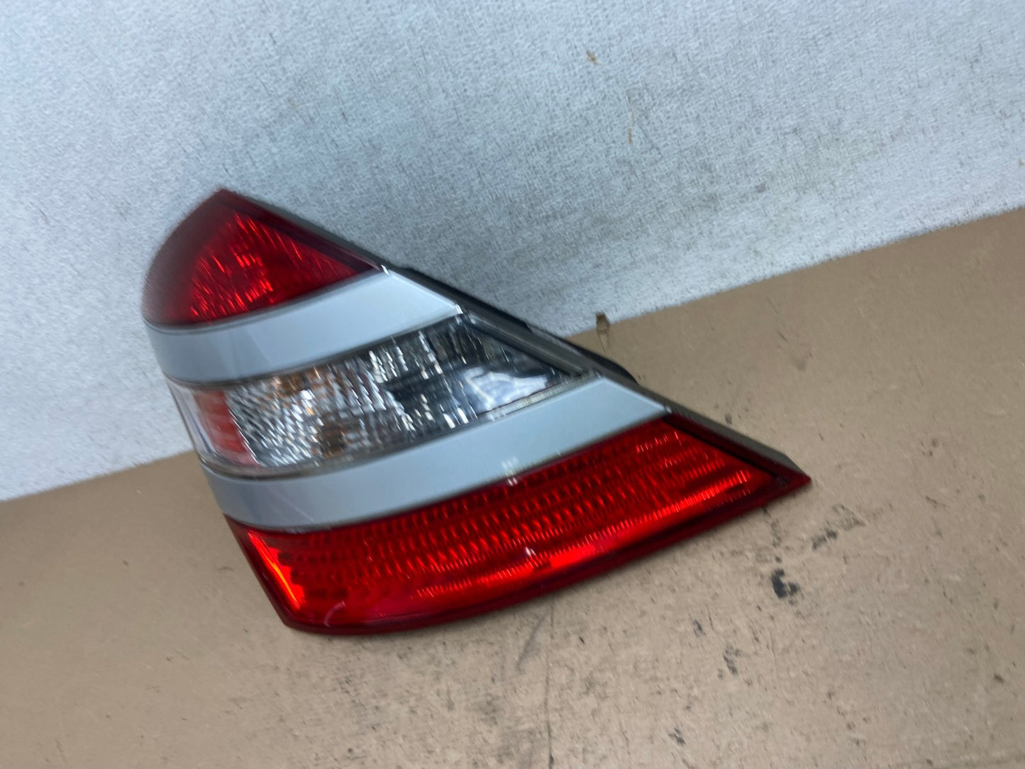 2007 - 2009 Mercedes-Benz S-Class Tail Light Left Driver LH Side AF5712 LK1