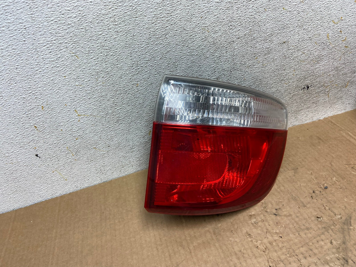 2011 to 2013 Dodge Durango Right Passenger RH Side Tail Light AI5418 LK2