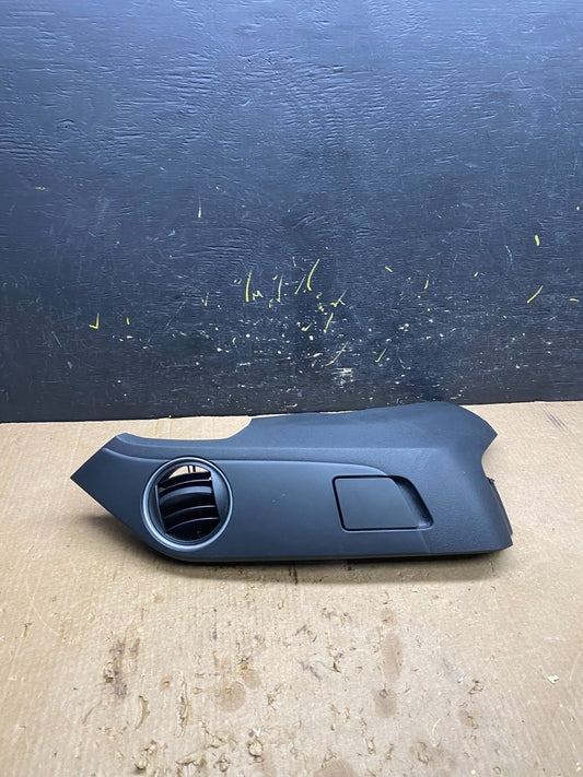 2009-2015 Honda Pilot Right Passenger Dash Vent Center Panel Bezel OEM Z7176 DG0