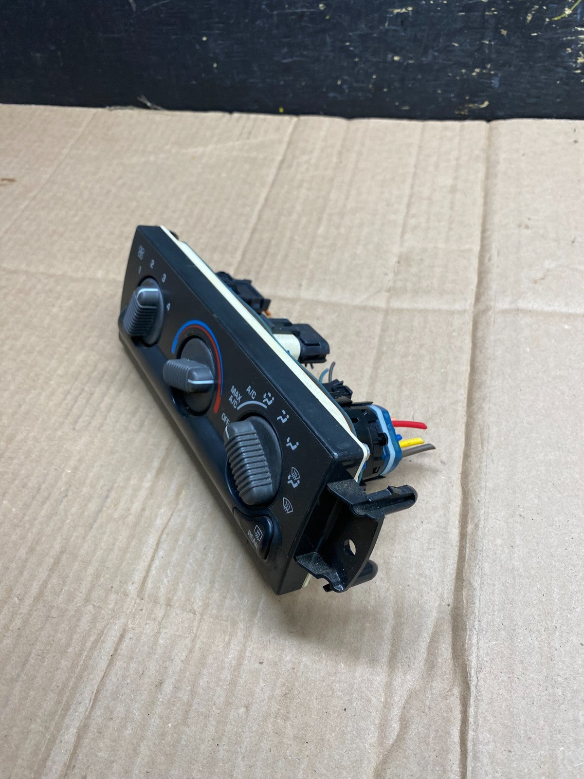 1998-2004 Chevrolet S10 Blazer HVAC A/C Heater Climate Control Module aa4500 DG2