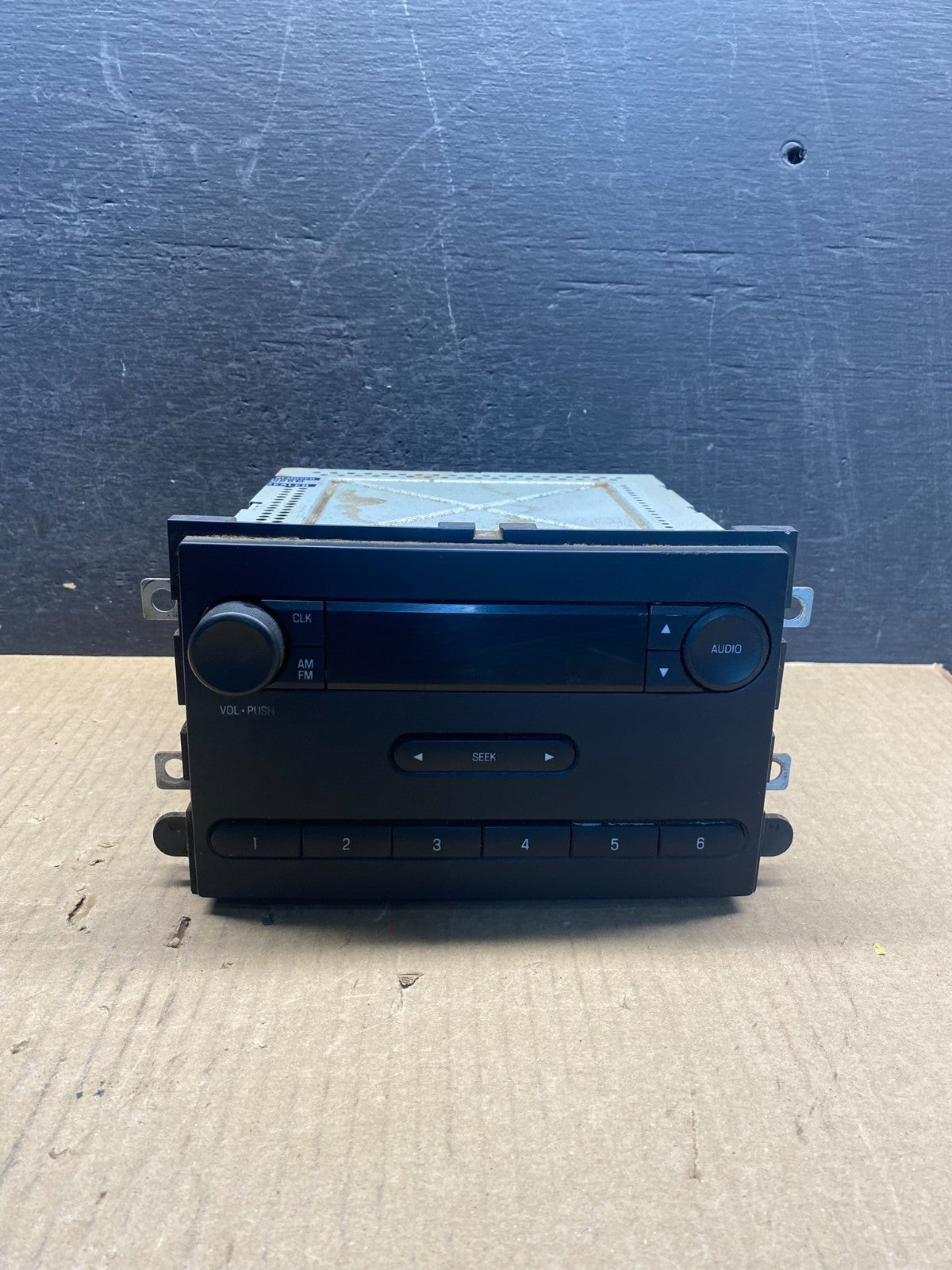 2008 2009 2010 Ford F250 F350 Radio Audio AM/FM Receiver AG3857 DG0