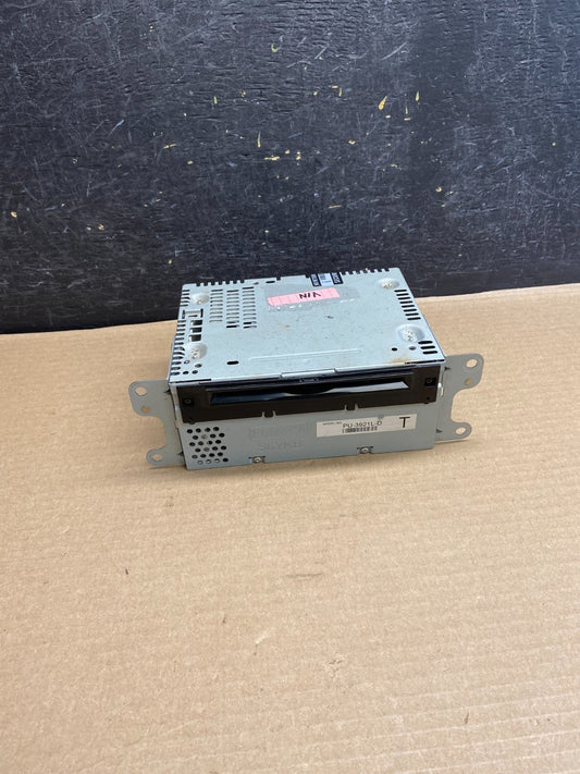 2017 to 2019 Ford Explorer Audio Equipment Radio Receiver AM FM CD AH1262 DG0