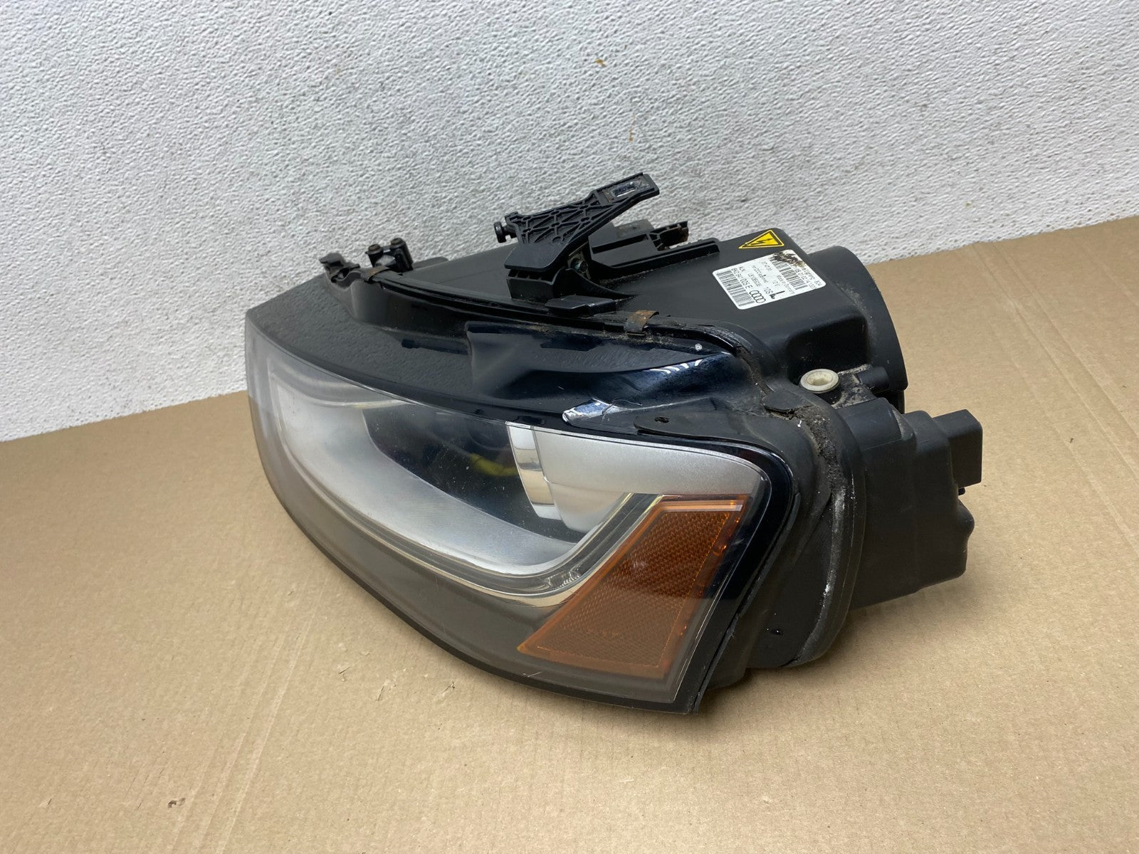 Xenon HID AFS 2013 to 2016 Audi A4 Left Driver LH Side Headlight AF5767 DW1