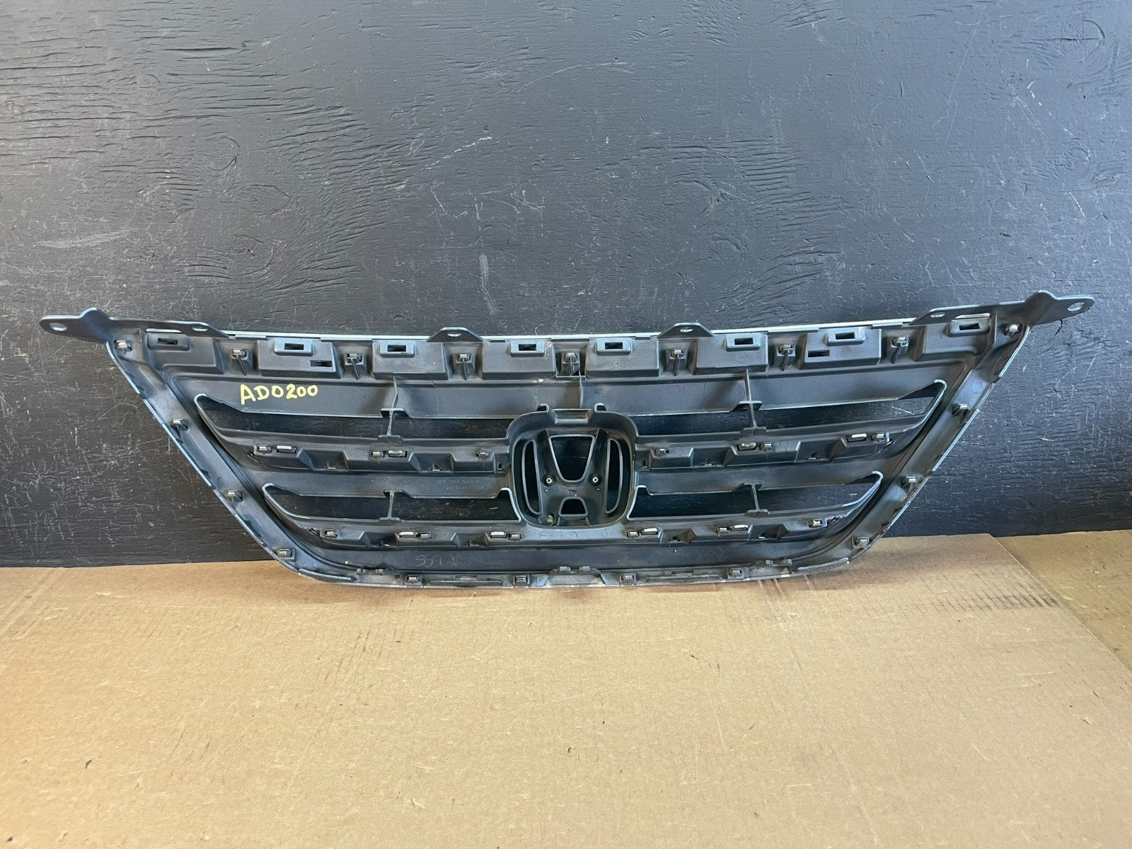 2005 2006 2007 Honda Odyssey Front Upper Grill Grille AD0200 DG3