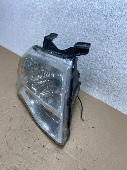 2007 to 2014 Ford Expedition Right Passenger RH side Headlight Halogen AG6966 DW1