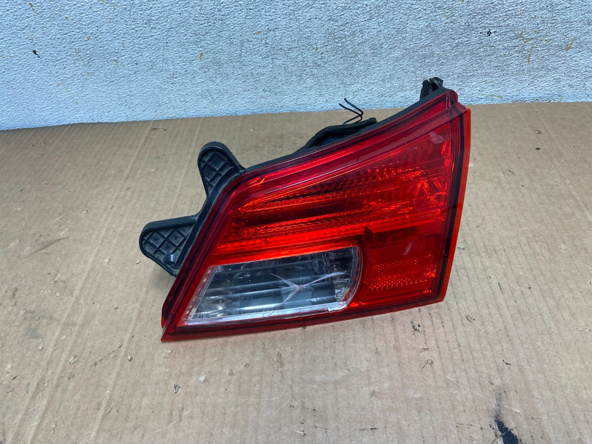 2010 - 2014 Subaru Outback Right Passenger RH Inner Tail Light AI8474 LK0