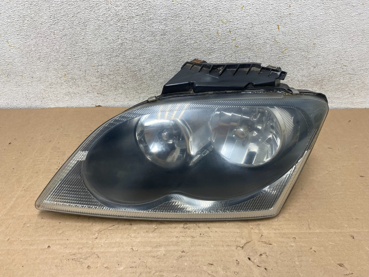 2004 to 2006 Chrysler Pacifica Headlight Left Driver LH Halogen AI0890 DW0