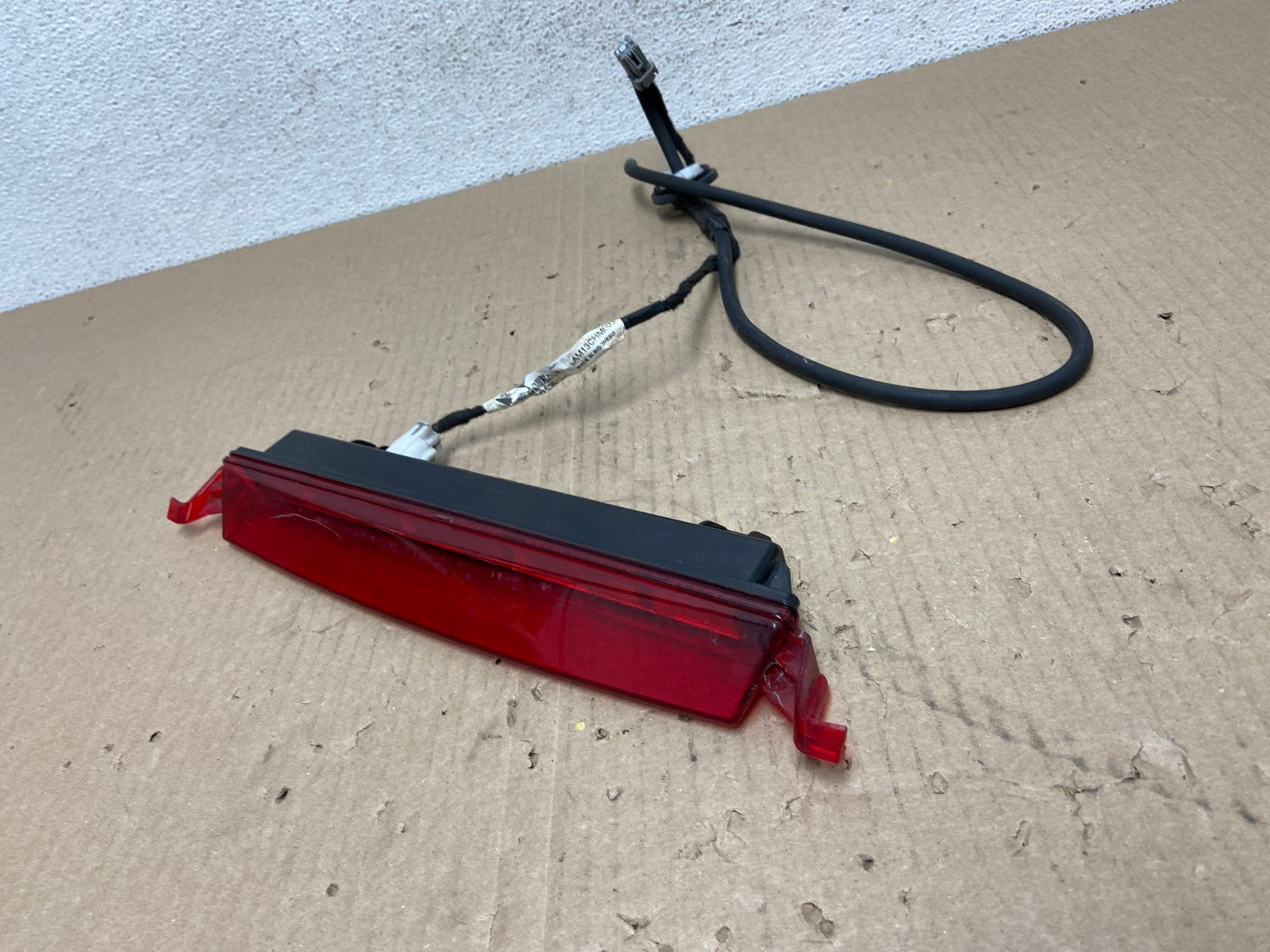 2009-2017 Chevrolet Traverse High Mounted 3rd Third Stop Brake Light AE9593 LK1