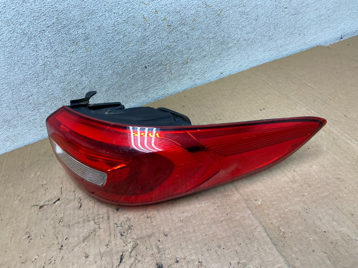 2015 2016 2017 Hyundai Sonata Right Passenger Rh Tail Light AI9224 LK1